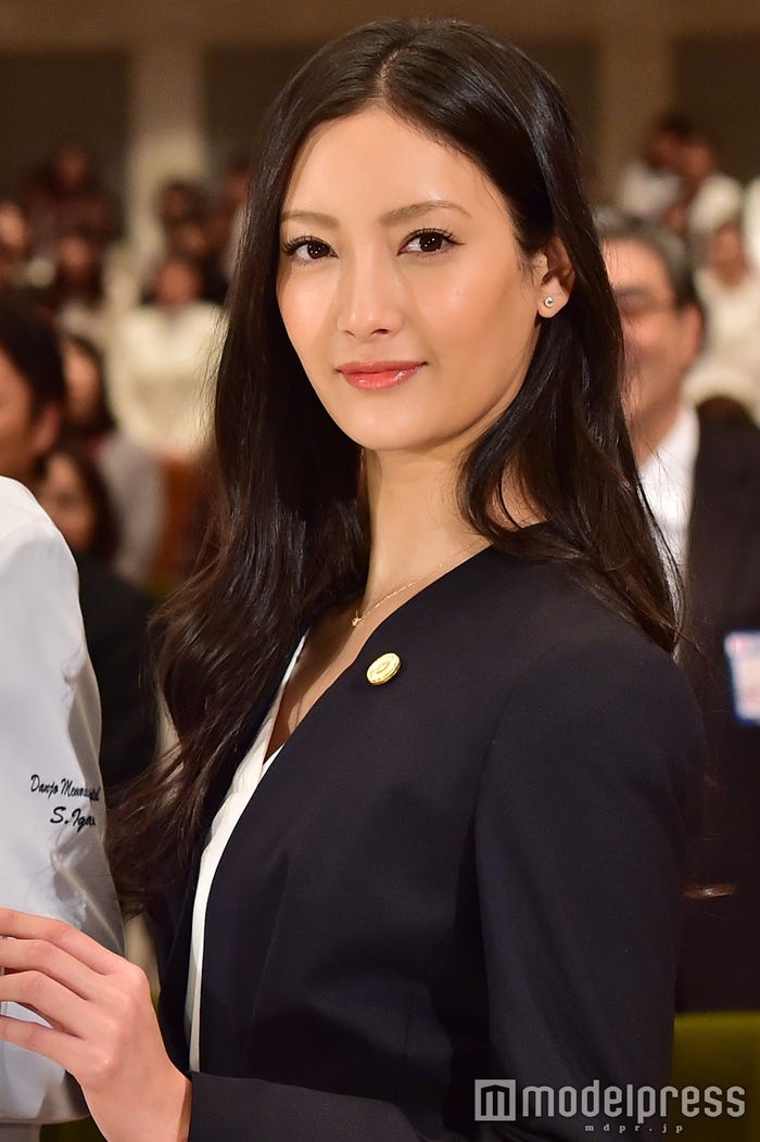 菜々緒 (C)モデルプレス