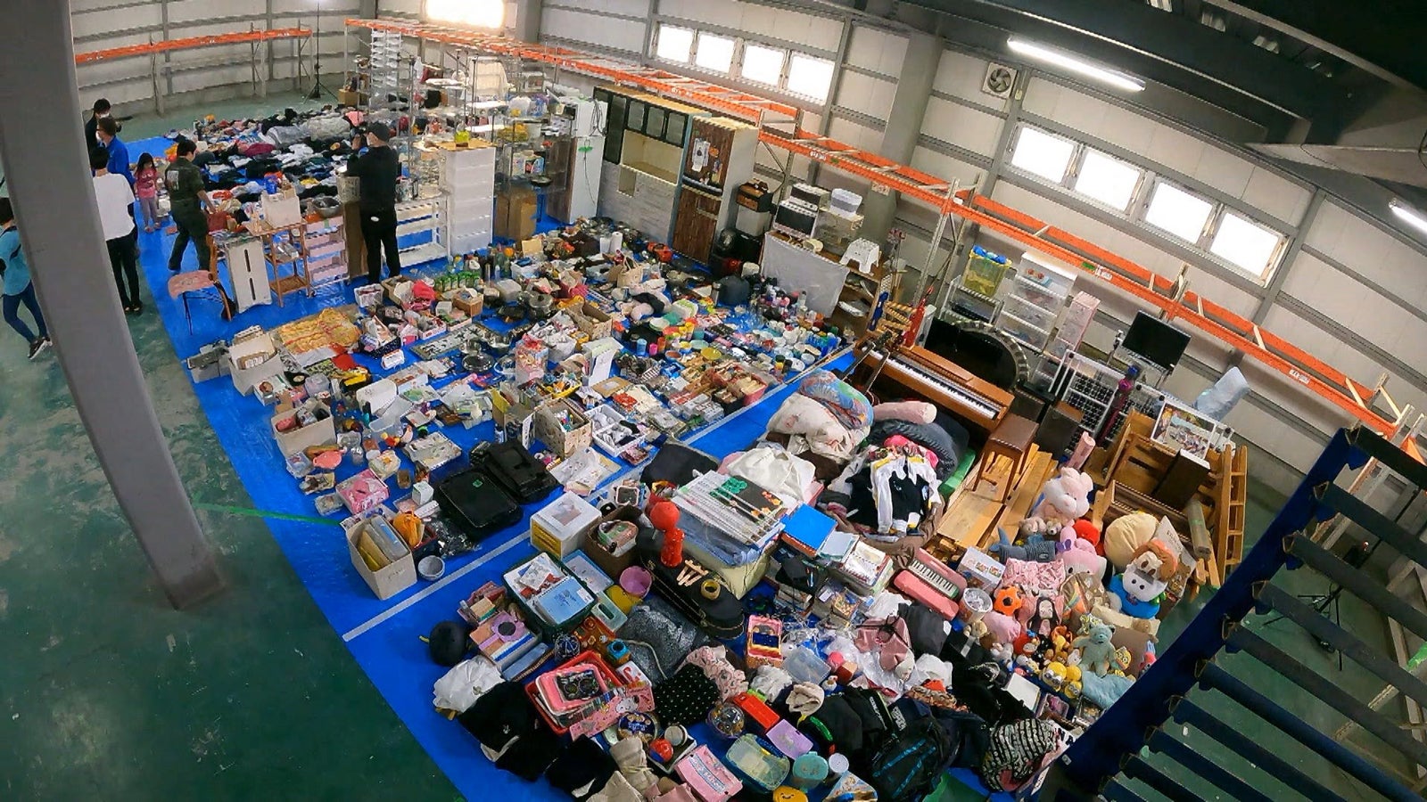 「大家族激セマ家仰天リフォーム」（C）フジテレビ