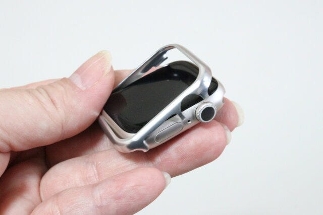 ダイソー　メタリックスマートウォッチサイドカバー（41mm）　　装着例