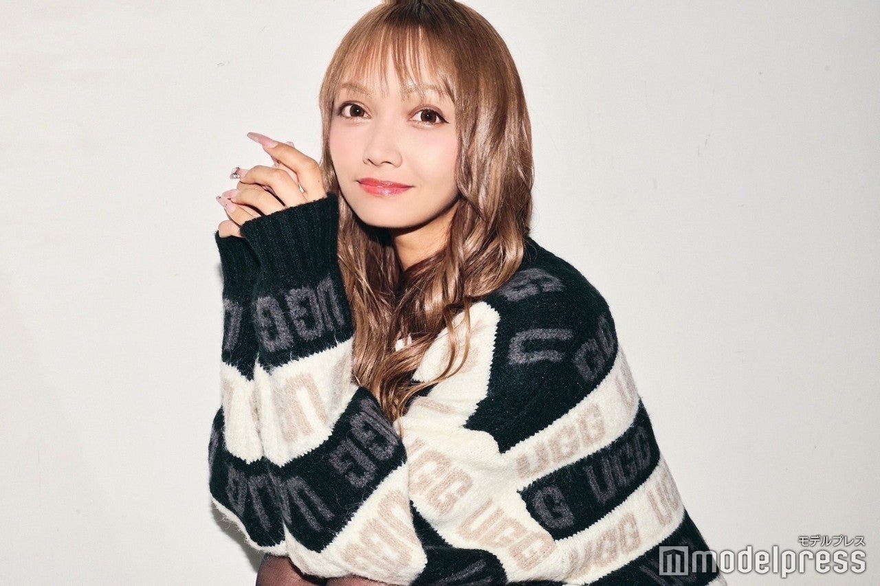 にいな（C）モデルプレス