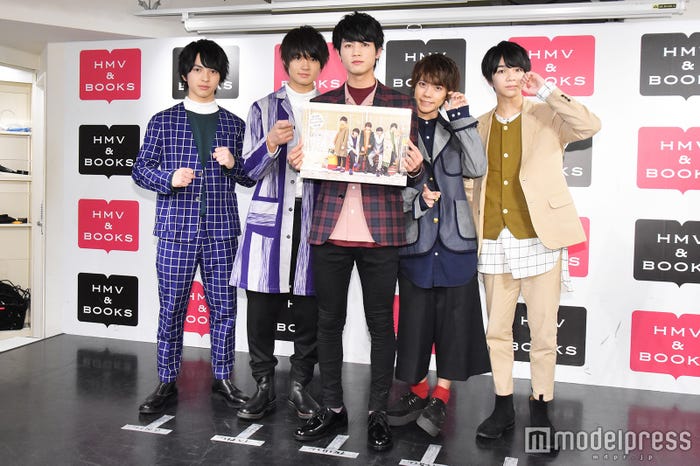 (左から)吉田仁人、佐野勇斗、板垣瑞生、山崎悠稀、塩崎太智 (C)モデルプレス