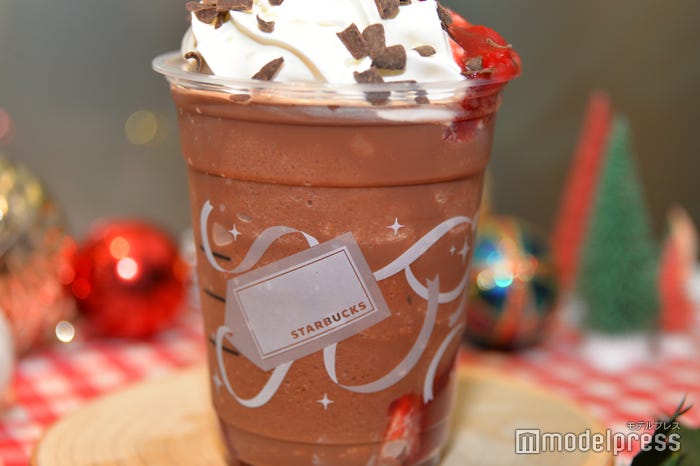 チョコレート ストロベリー フェスティブ フラペチーノ(C)モデルプレス