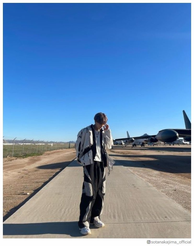 FANTASTICS中島颯太「行ったこと隠してた」LAでの記念ショット公開 “カメラマン”にも注目集まる