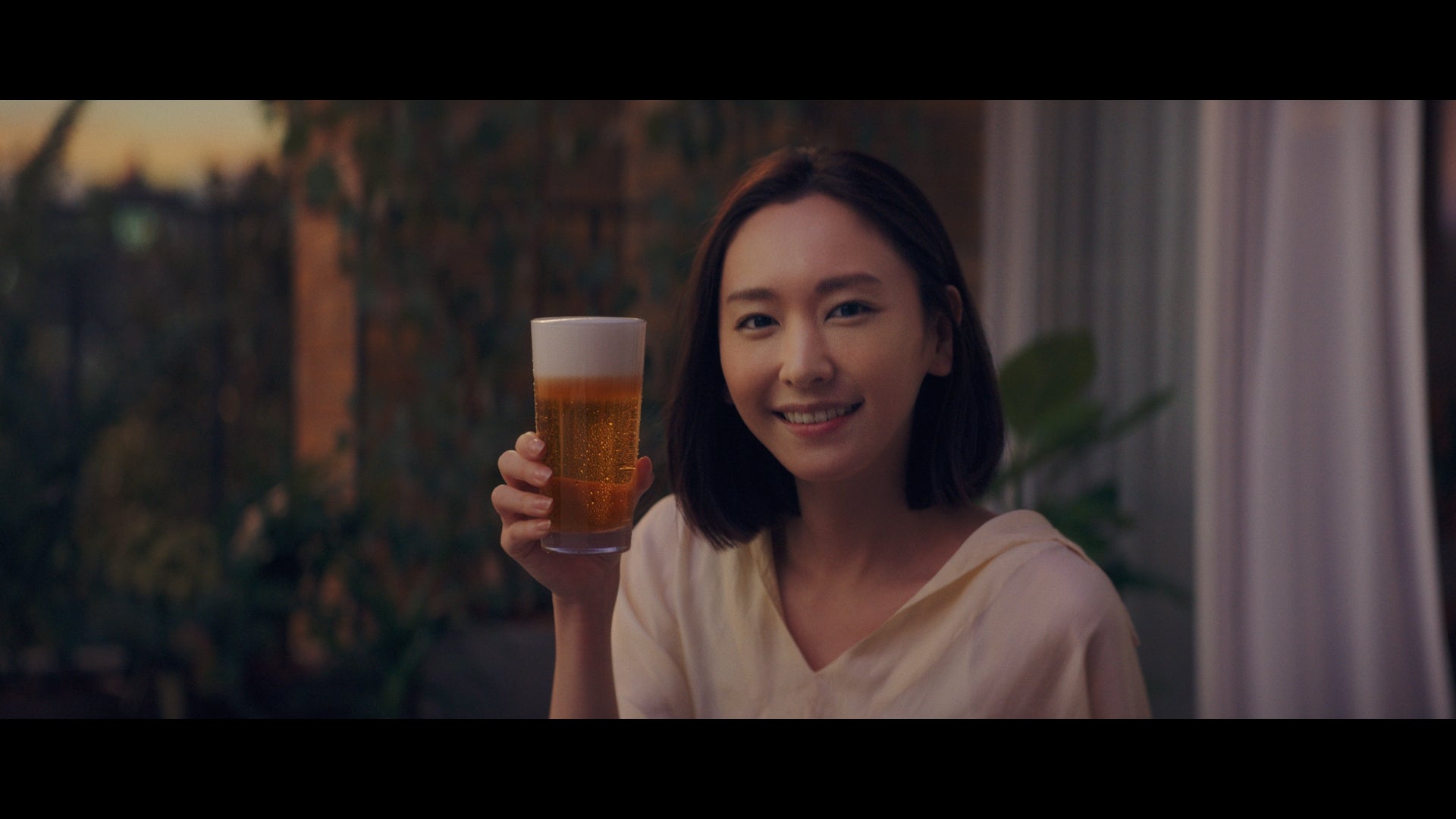 新垣結衣出演新CMより（提供写真）