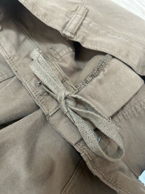 ベイカーパンツ　ウエスト部分