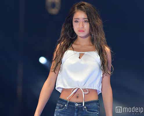 みちょぱ、美くびれ&脚線美が眩しい セクシーコーデでボディライン際立つ<TGC2018S/S>