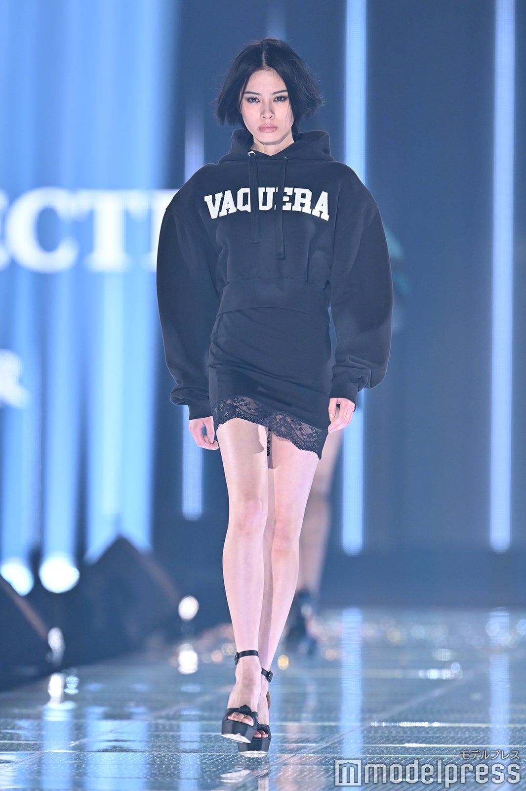 （C）モデルプレス