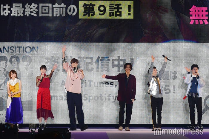 ステージの様子(C)モデルプレス