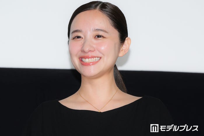 堀田真由(C)モデルプレス