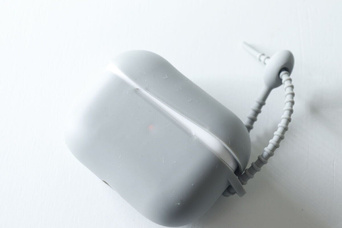 ダイソーのシリコーンケース（AirPods