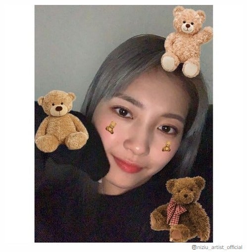 NiziUマユカ、舞台裏でハプニング発生「こんな事件が…」当時の動画を公開