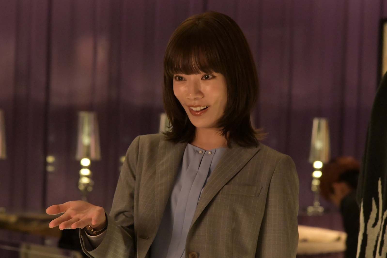 桜井ユキ「ホスト相続しちゃいました」第4話より（C）カンテレ