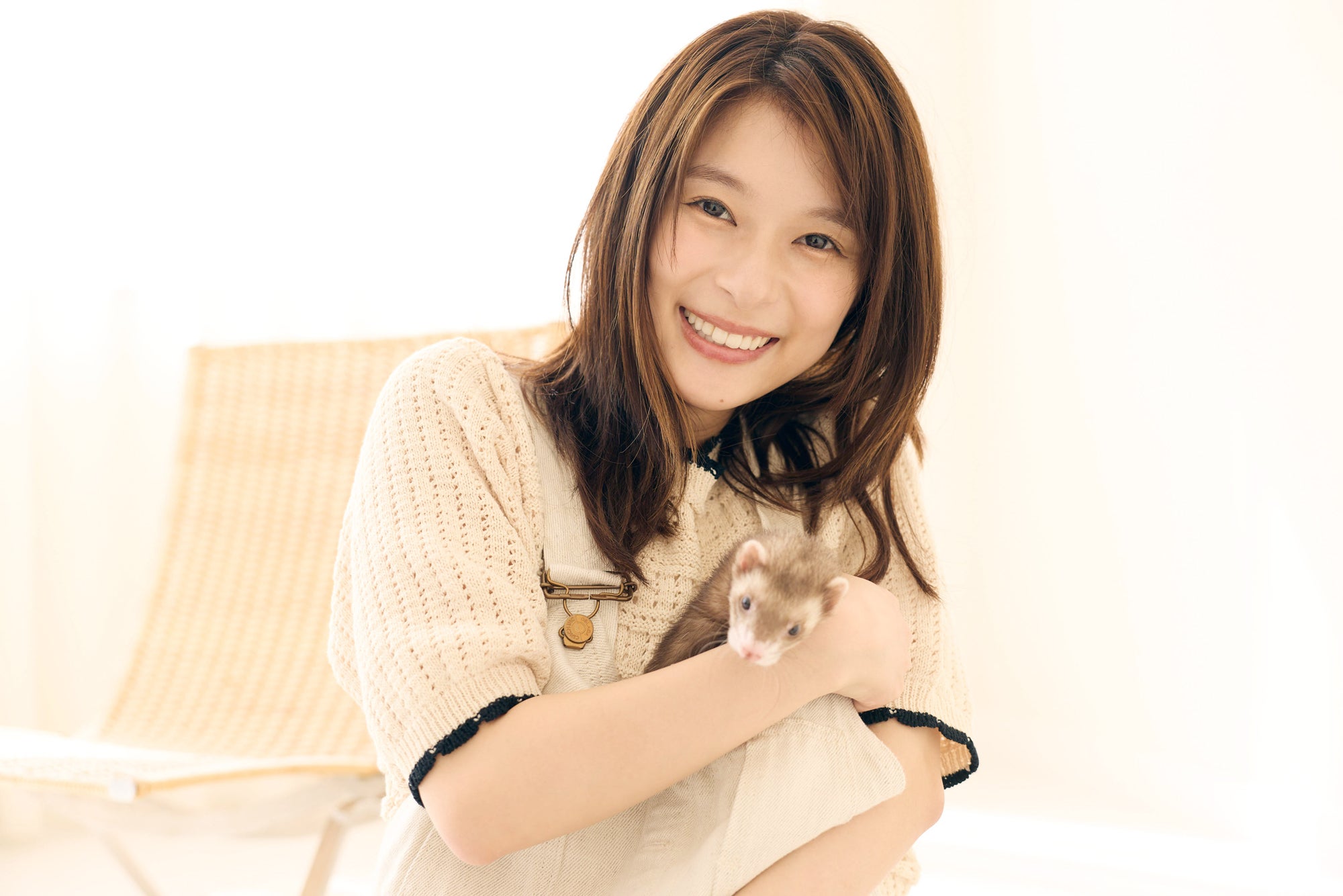 「芳根京子カレンダー2026」撮影：伊藤彰紀