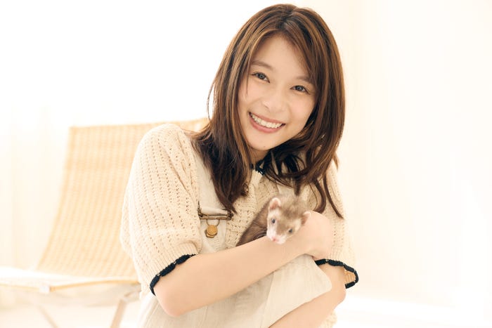 「芳根京子カレンダー2026」撮影:伊藤彰紀