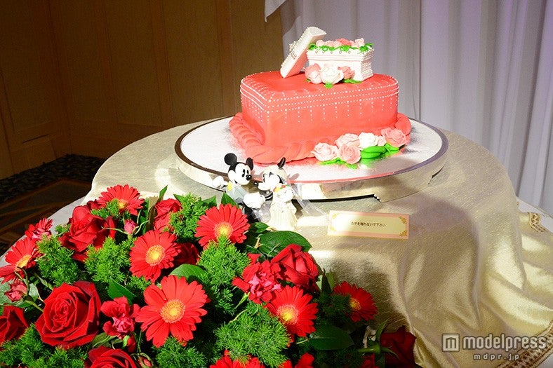 ウェディングケーキ