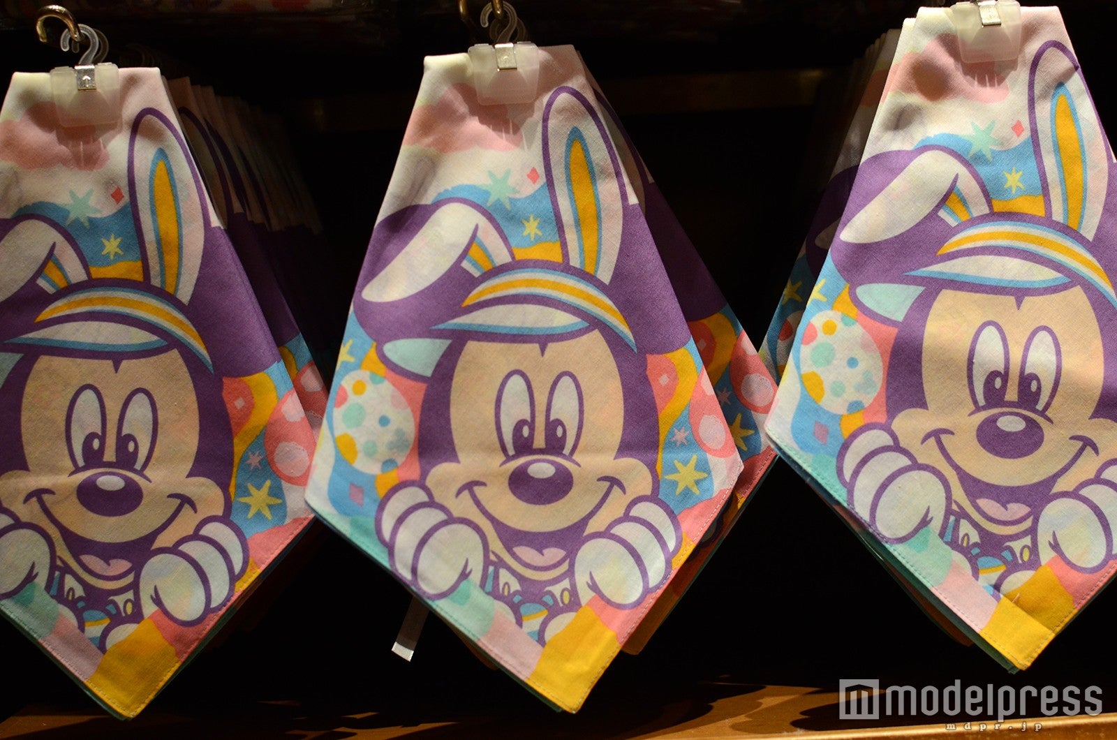 バンダナ￥800（C）モデルプレス