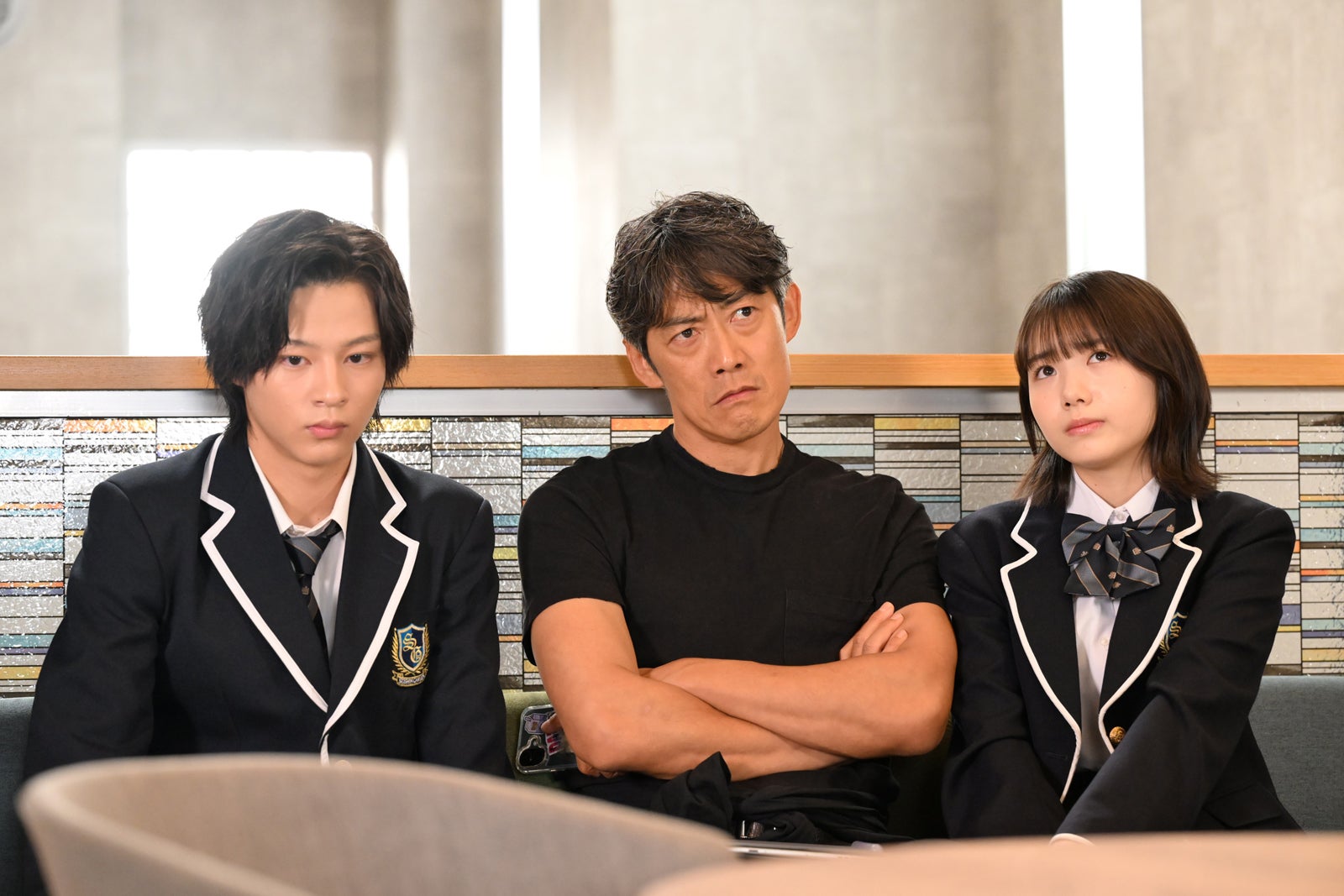 【GTO 第3話あらすじ】鬼塚、生徒たちから無視される クラスの間で謎の書き込み