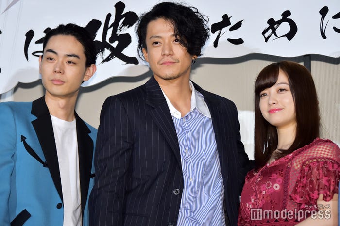 菅田将暉、小栗旬、橋本環奈(C)モデルプレス