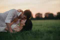 他の女性とは何か違う 男性が 本気の恋 だと自覚する瞬間とは モデルプレス 他の女性とは何か違う 男性が 本気の恋 だと自覚する瞬間とは モデルプレス