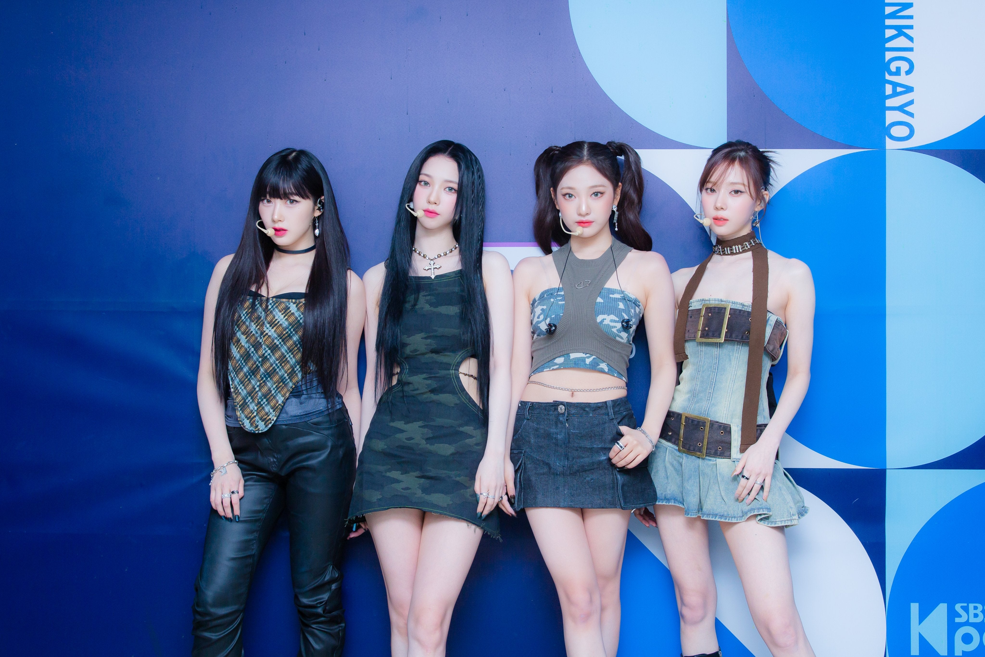 aespaカリナ、黒髪カムバック “伝説の金髪”から劇的チェンジ