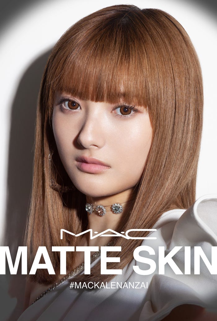 安斉かれん・MATTE SKIN/画像提供:M.A.C