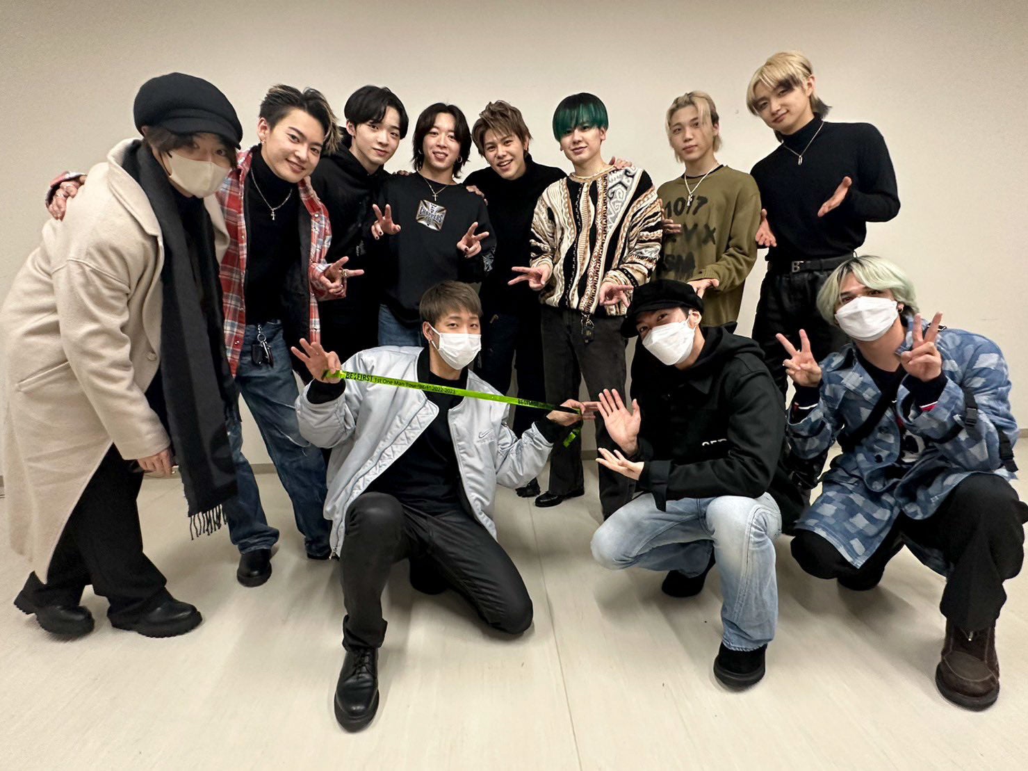 BE:FIRSTライブに塩野瑛久・THE RAMPAGE陣・藤原樹・与那嶺瑠唯ら参戦 豪華集合ショットの“並び”が話題に