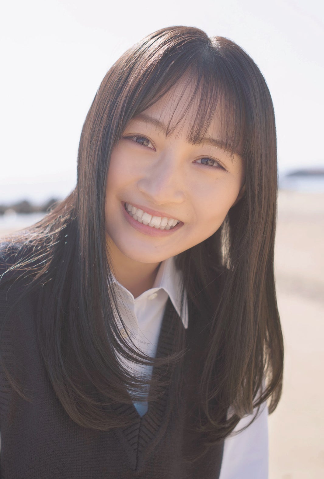 「B.L.T.graduation2021高校卒業」タワーレコード オンライン購入特典ポストカード／山本彩加（提供写真）