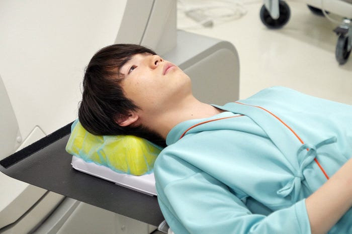 「ブラックペアン」第8話より(C)TBS