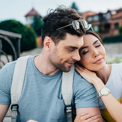 周りが幸せオーラに包まれる 癒し系女子 の4つの共通点 モデルプレス