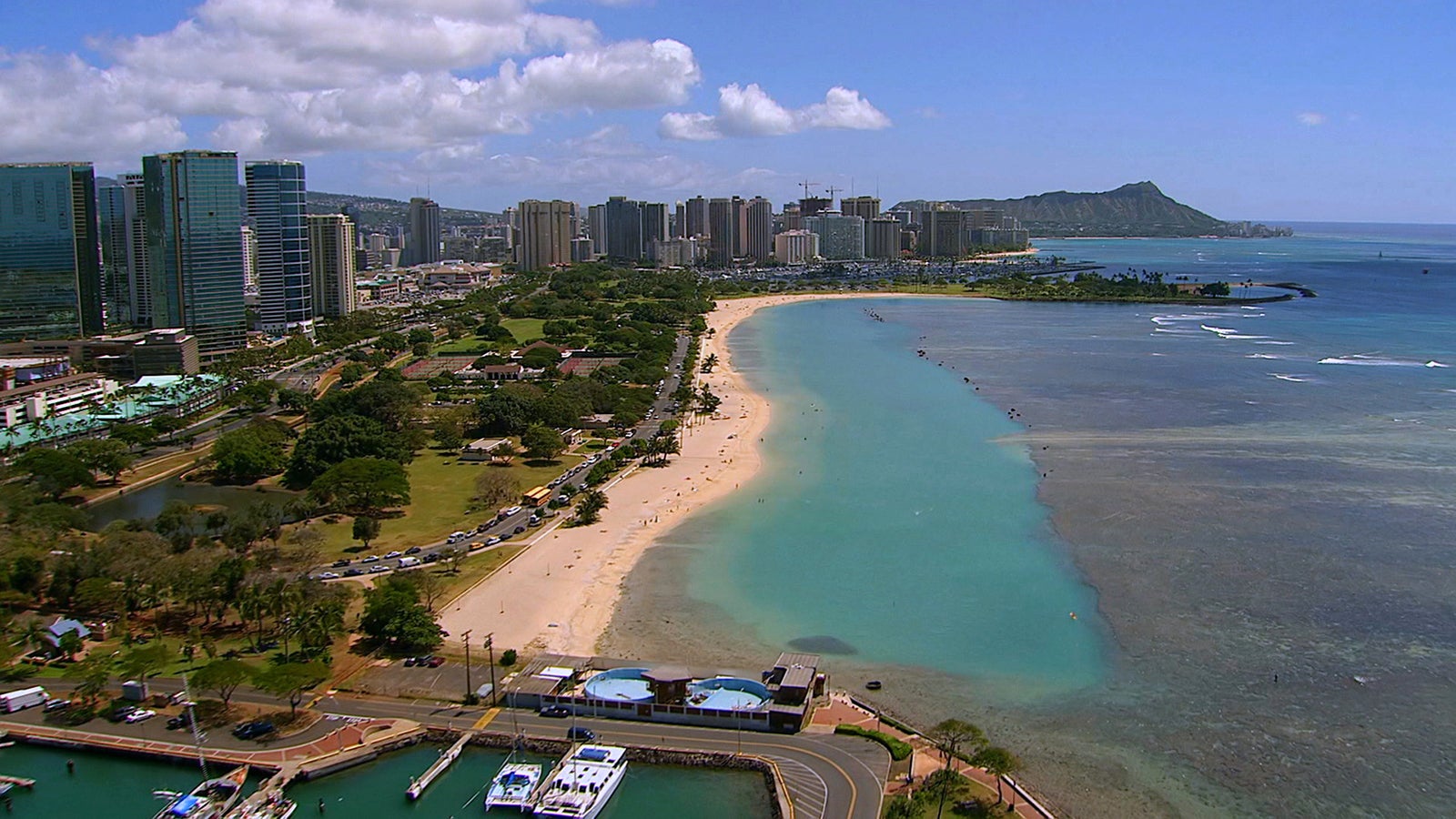 『TERRACE HOUSE ALOHA STATE』（テラスハウス アロハ ステート）（C）フジテレビ／イースト・エンタテインメント 