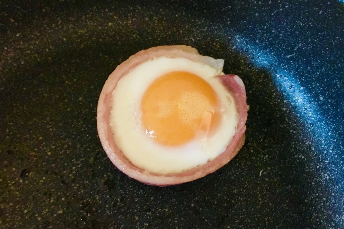 ベーコンエッグ