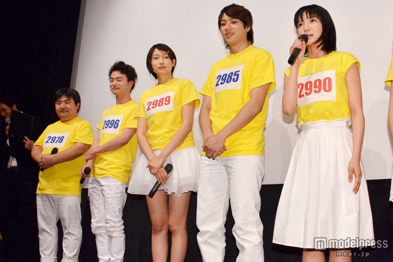 【左から】井口昇監督、森永悠希、大野いと、山田裕貴、入来茉里、