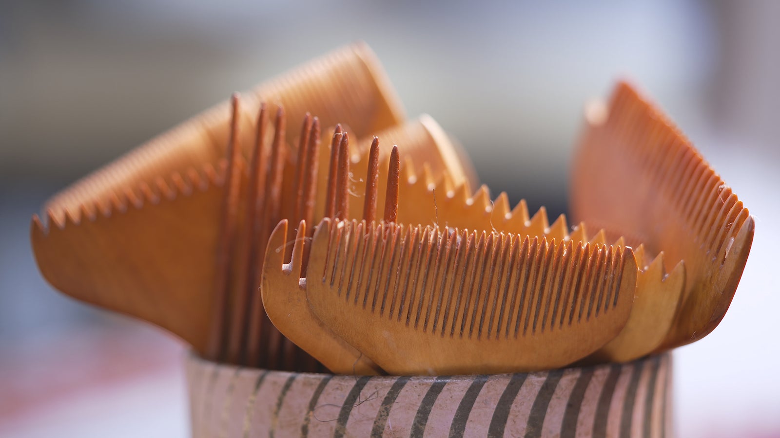 「結髪師」より（C）NHK