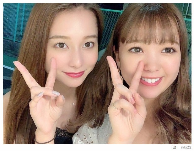 藤田ニコル＆Niki、念願のお寿司デート“レア動画”も公開