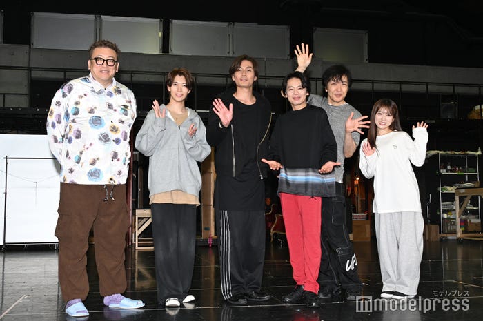 福田雄一、大東立樹、加藤和樹、中川晃教、石川禅、矢吹奈子(C)モデルプレス