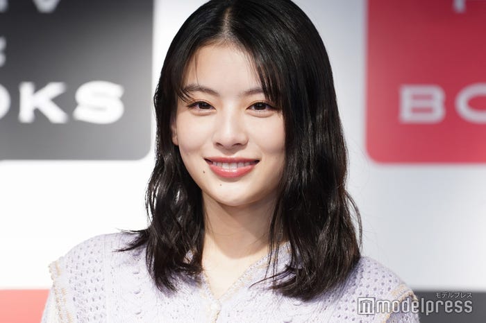 出口夏希(C)モデルプレス