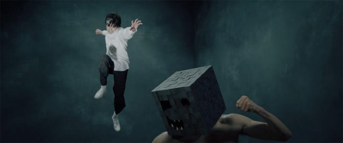 新田真剣佑(C)吉開かんじ/COMICSMART INC.