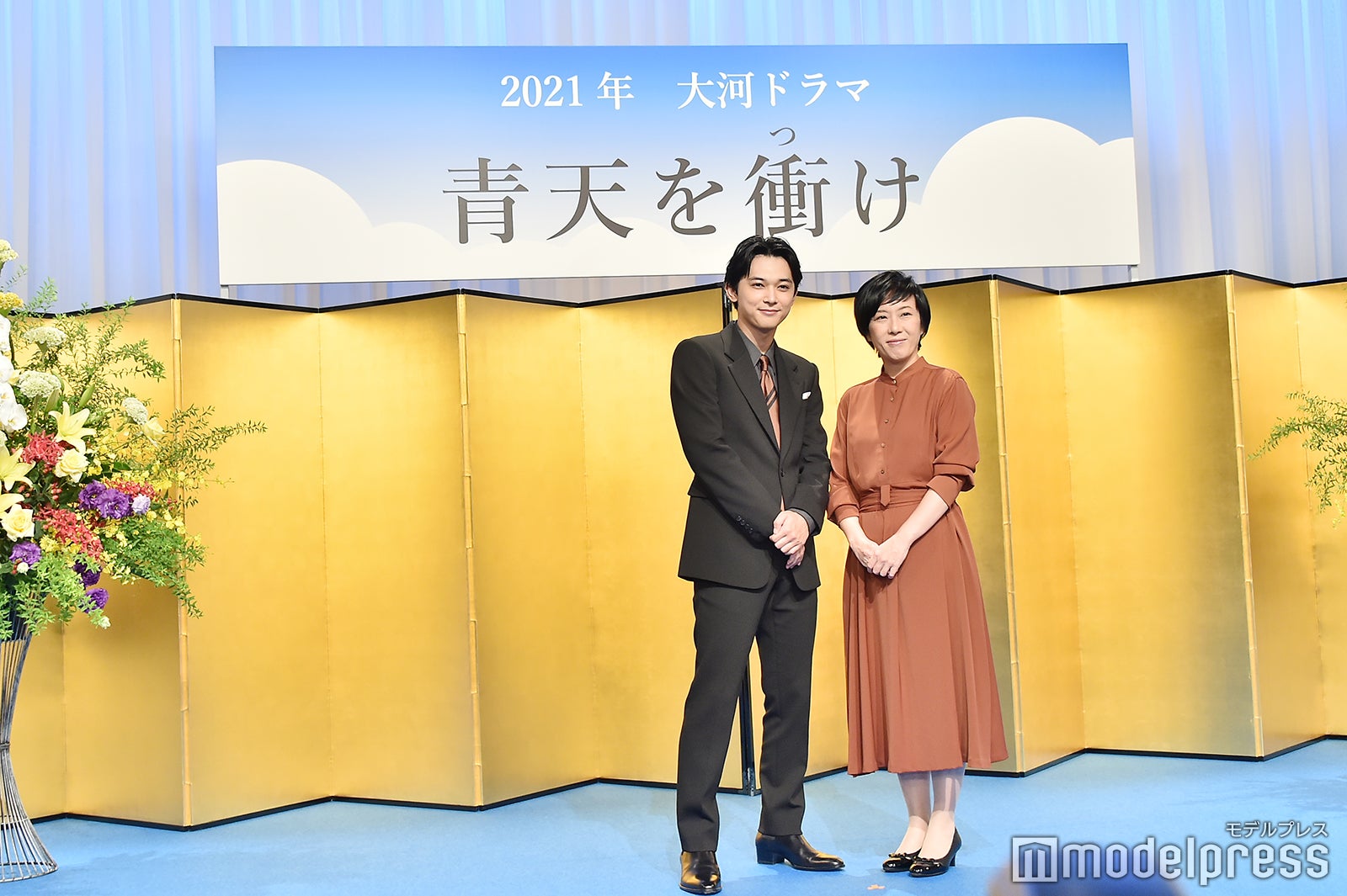 吉沢亮、大森美香（C）モデルプレス