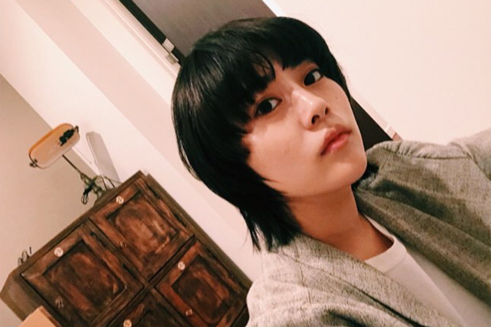 高畑充希、ショートウルフの新ヘアに絶賛の声 「菅田将暉くんに見えた」の声も