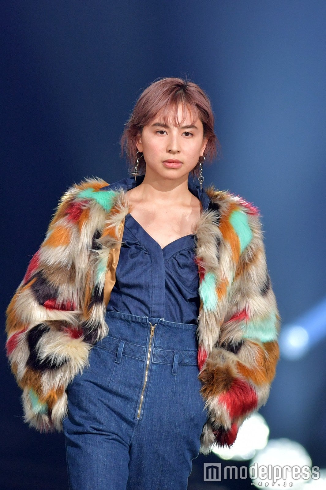 ラブリ（C）モデルプレス