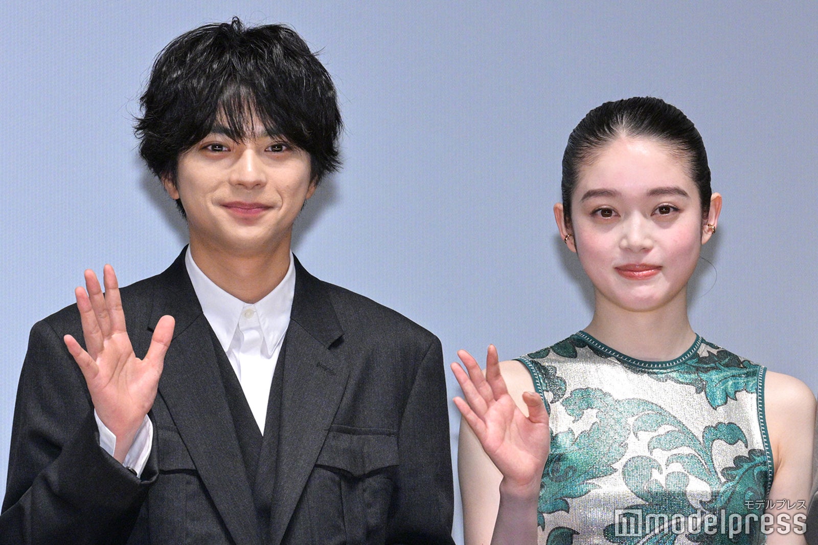 佐藤勝利、高石あかり（C）モデルプレス