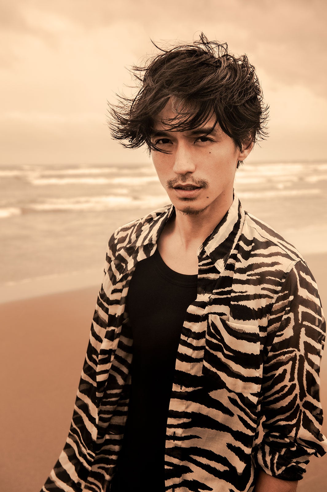 錦戸亮（提供写真）