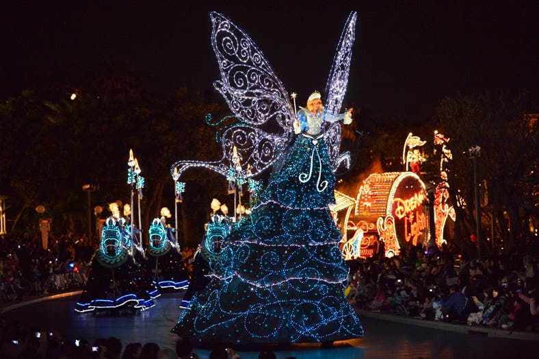 人気のショーがあらかじめリザーブ可能なプランも/(C)Disney