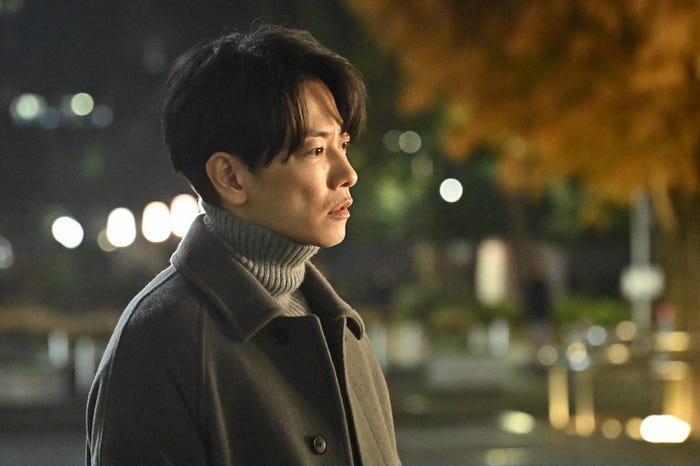 佐藤健/ 「100万回 言えばよかった」第2話より(C)TBS