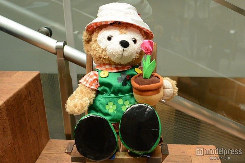 過去のコスチューム姿のダッフィー