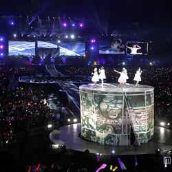 ももいろクローバーZ/photo by Hajime Kamiiisaka