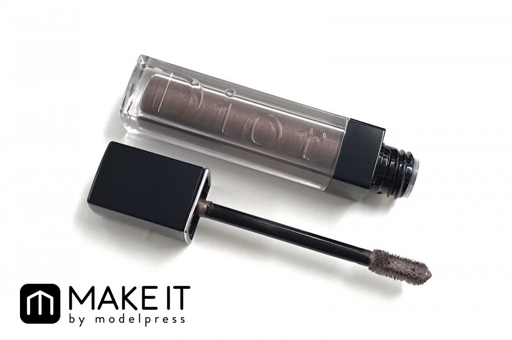 Dior／ディオールショウ リキッド モノ／070 スチール／3,600円（税抜） (C)メイクイット