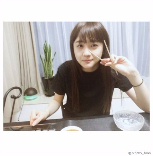 佐野ひなこ、松井愛莉と自宅プライベート 動画公開で反響「参加したい」