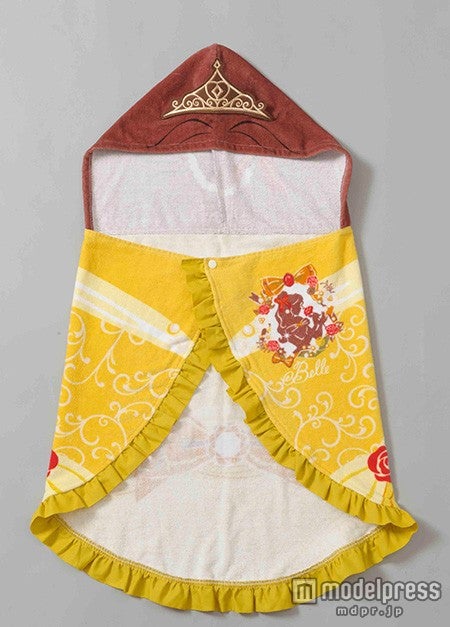 ベルのフードタオル（C）Disney