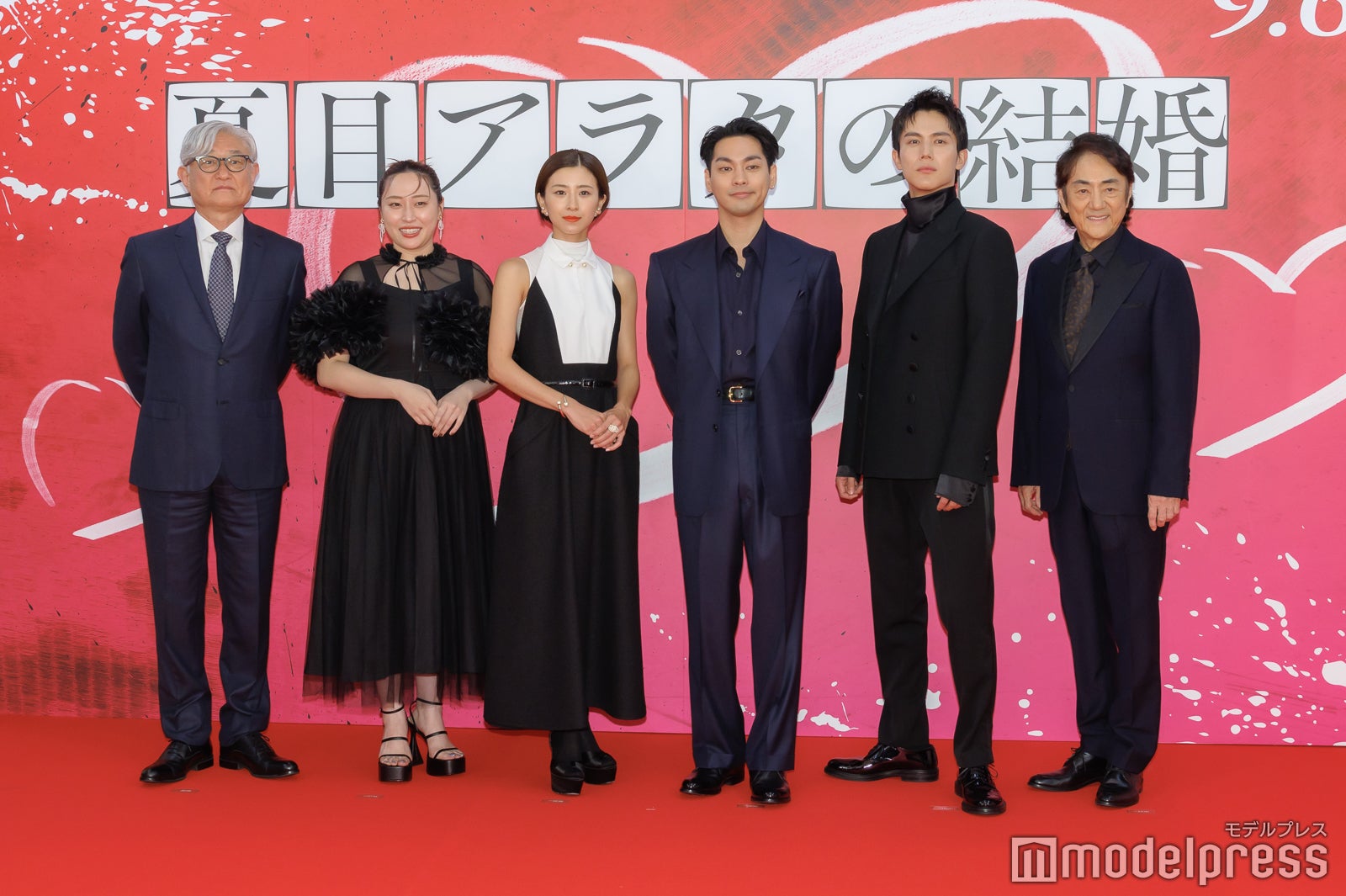 堤幸彦監督、丸山礼、黒島結菜、柳楽優弥、中川大志、市村正親（C）モデルプレス